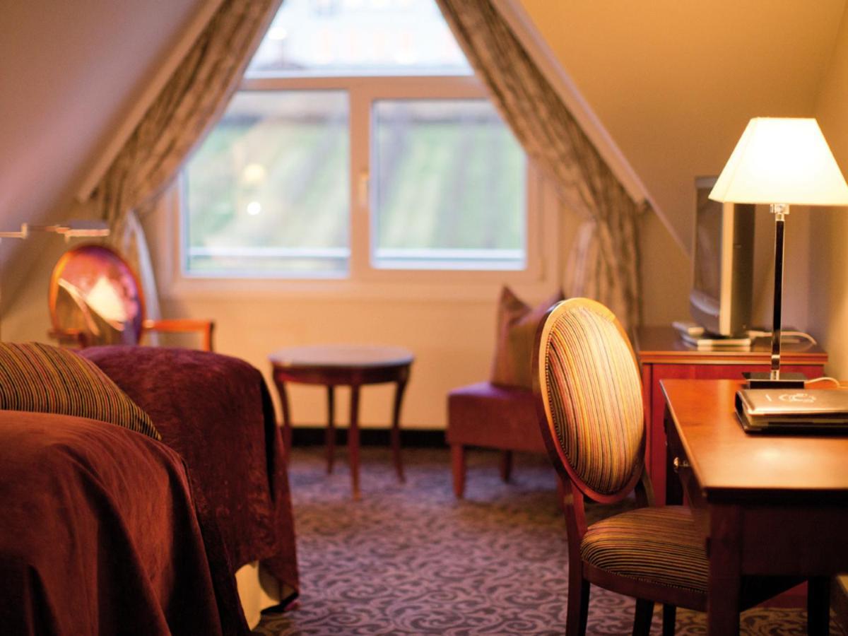 Hotel Ullensvang ลอฟทุส ภายนอก รูปภาพ